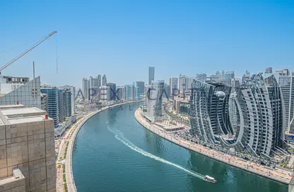 Apartment - 1 Bedroom - 2 Bathrooms for rent in Binghatti Canal - Business Bay - Dubai