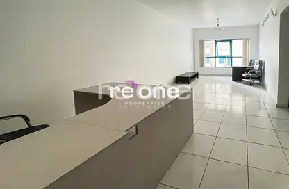 Office Space - Studio - 1 Bathroom for rent in Saeed Tower 1 - Saeed Towers - Sheikh Zayed Road - Dubai