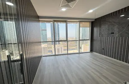 Office Space - Studio for rent in The Exchange - Business Bay - Dubai