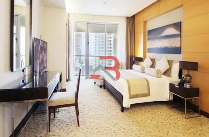 Apartment - Studio - 1 Bathroom for sale in The Dubai Mall Residences - Downtown Dubai - Dubai