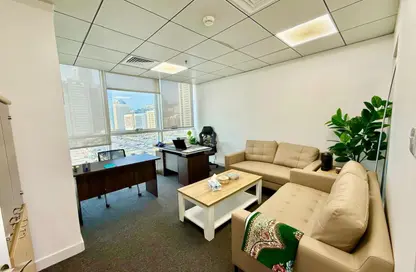 مكتب - استوديو - 4 حمامات للايجار في برج مدينة زايد - منطقة المرور - أبوظبي
