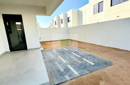 Townhouse - 2 Bedrooms - 3 Bathrooms for sale in Noya 1 - Noya - Yas Island - Abu Dhabi