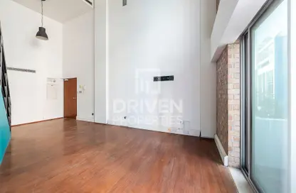 Office Space - Studio for rent in The LOFT Office 2 - The LOFT Offices - Dubai Media City - Dubai