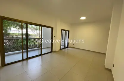 Apartment - 2 Bedrooms - 2 Bathrooms for rent in The Gardens Buildings - The Gardens - Dubai