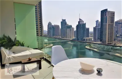Apartment - 2 Bedrooms - 4 Bathrooms for rent in LIV Residence - Dubai Marina - Dubai