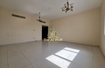 شقة - غرفة نوم - 2 حمامات للايجار في برج عالية - النهدة - الشارقة