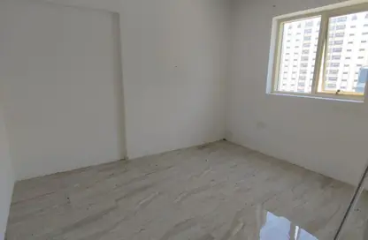 Apartment - 3 Bedrooms - 3 Bathrooms for rent in Al Khan Corniche - Al Khan - Sharjah