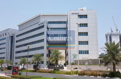 Office Space - Studio - 2 Bathrooms for rent in Gateway Building - Dubai Media City - Dubai