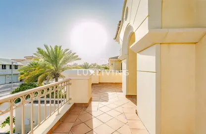 Terrace image for: Villa - 4 Bedrooms - 5 Bathrooms for rent in Garden Homes Frond C - Garden Homes - Palm Jumeirah - Dubai, Image 1
