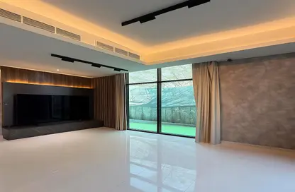 Villa - 5 Bedrooms - 4 Bathrooms for rent in Longview - DAMAC Hills - Dubai