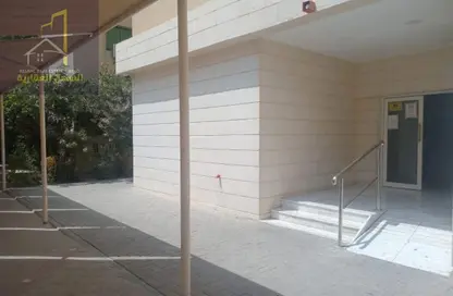 عمارة بالكامل - 8 غرف نوم - 8 حمامات للبيع في البطينة B - البطينة - الشارقة