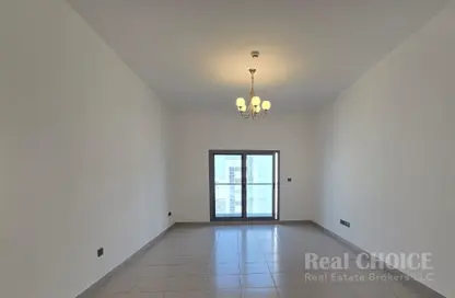 Apartment - 2 Bedrooms - 4 Bathrooms for rent in Masaken Al Muraqqabat 07 - Al Muraqqabat - Deira - Dubai