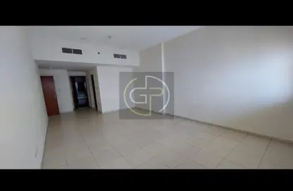 Empty Room image for: Apartment - 1 Bedroom - 2 Bathrooms for sale in Ajman One Towers - Al Sawan - Ajman, Image 1