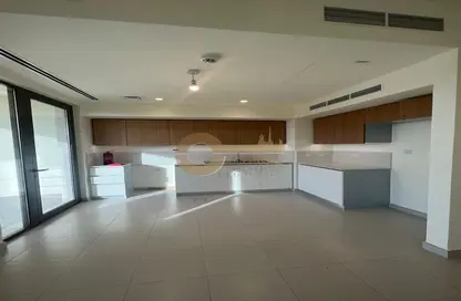 صورة لـ مطبخ فيلا - 3 غرف نوم - 4 حمامات للايجار في باركسايد 2 - اعمار الجنوبية - دبي الجنوب (مركز دبي العالمي) - دبي ، صورة رقم 1