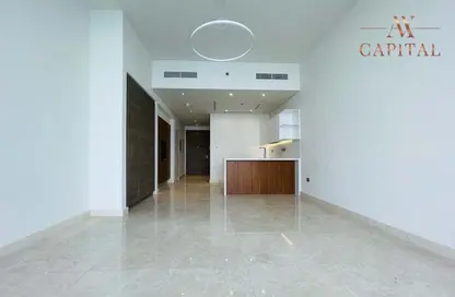 Empty Room image for: Apartment - 1 Bathroom for sale in ANWA - Maritime City - Dubai, Image 1