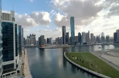 شقة - غرفة نوم للايجار في حافة الخليج - الخليج التجاري - دبي