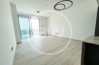 شقة - 2 غرف نوم - 3 حمامات للايجار في اكسفورد جاردنز - ارجان - دبي