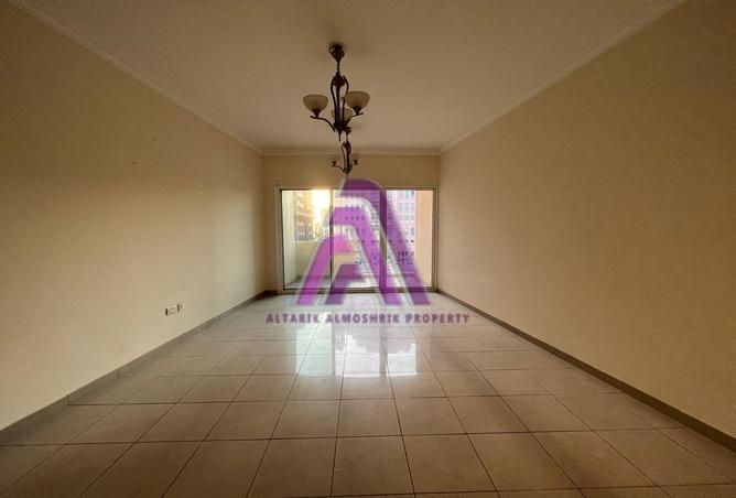 Apartment - 1 Bedroom - 2 Bathrooms for rent in HDS Sunstar II - CBD (Central Business District) - International City - Dubai