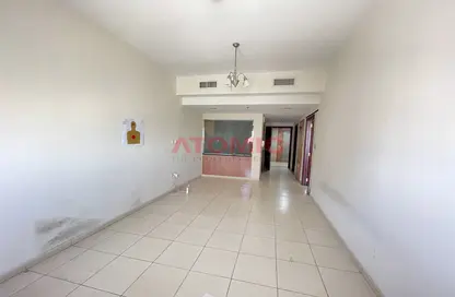 Apartment - 1 Bedroom - 2 Bathrooms for sale in Classic Apartments - CBD (Central Business District) - International City - Dubai