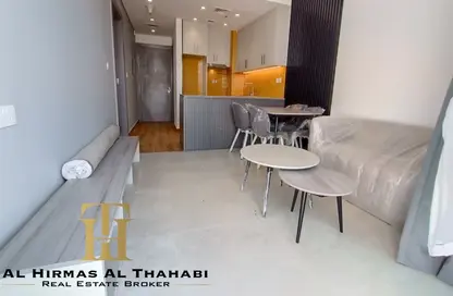 شقة - غرفة نوم - 1 حمام للبيع في ذا في تاور - مجمع دبي ريزيدنس - دبي