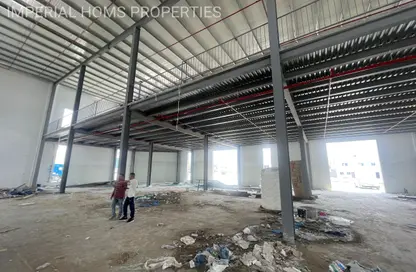Warehouse - Studio - 2 Bathrooms for rent in Umm Al Thuoob - Umm Al Quwain