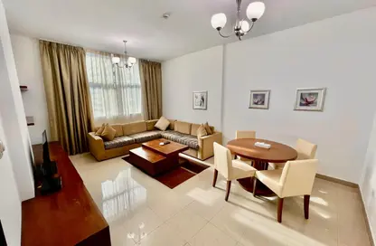 Apartment - 2 Bedrooms - 2 Bathrooms for rent in Hamdan Street - Abu Dhabi