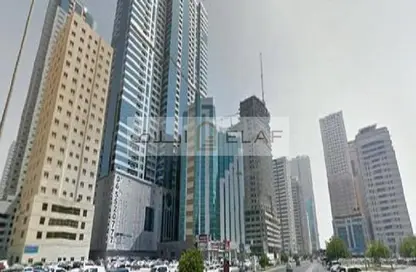 عمارة بالكامل - استوديو - 8 حمامات للبيع في شارع التعاون - التعاون - الشارقة