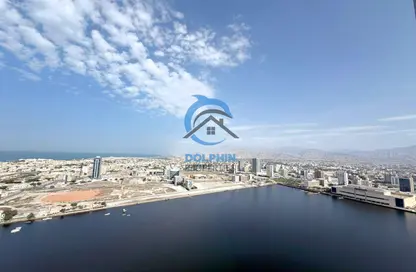 Apartment - 3 Bedrooms - 5 Bathrooms for rent in Julphar Residential Tower - Julphar Towers - Al Nakheel - Ras Al Khaimah