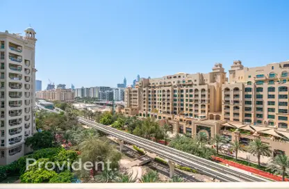 Apartment - 2 Bedrooms - 3 Bathrooms for rent in Al Sarrood - Shoreline Apartments - Palm Jumeirah - Dubai