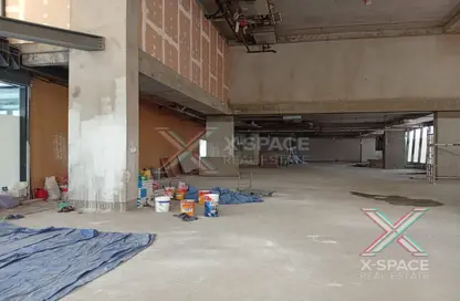 Shop - Studio for rent in City Avenue Building - Maktoum Road - Deira - Dubai
