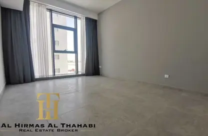 شقة - غرفة نوم - 2 حمامات للايجار في ذا في تاور - مجمع دبي ريزيدنس - دبي لاند - دبي