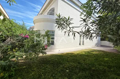 Villa - 5 Bedrooms - 6 Bathrooms for rent in Jumeirah 2 Villas - Jumeirah 2 - Jumeirah - Dubai