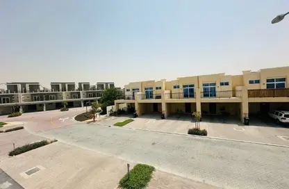 فيلا - 3 غرف نوم - 3 حمامات للايجار في فلل حجار ستون - فيكتوريا - داماك هيلز 2 - دبي