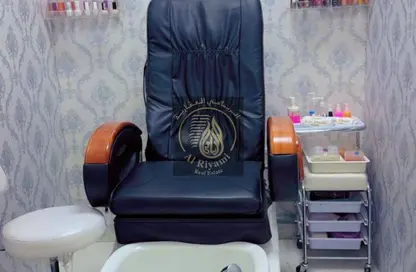 Shop - Studio - 2 Bathrooms for rent in Ajman 44 building - Al Hamidiya 1 - Al Hamidiya - Ajman