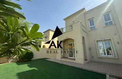 فيلا - 2 غرف نوم - 3 حمامات للايجار في الينابيع 7 - الينابيع - دبي فيلا - 2 غرف نوم - 3 حمامات للايجار في الينابيع 7 - الينابيع - دبي