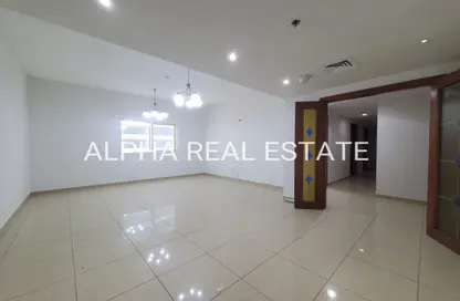 Apartment - 2 Bedrooms - 3 Bathrooms for rent in Al Dana Tower - Al Majaz 3 - Al Majaz - Sharjah
