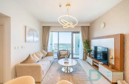 Living Room image for: Apartment - 1 Bedroom - 1 Bathroom for rent in Downtown Views II Tower 3 - Downtown Views II - Downtown Dubai - Dubai, Image 1