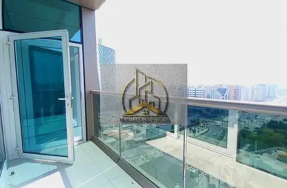 شقة - 2 غرف نوم - 3 حمامات للايجار في شاطئ روتانا - منطقة النادي السياحي - أبوظبي