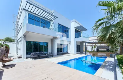 Villa - 4 Bedrooms - 5 Bathrooms for sale in Jumeirah Park Homes - Jumeirah Park - Dubai