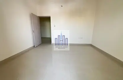 Apartment - 2 Bedrooms - 1 Bathroom for rent in Fire Station Road - Muwaileh - Sharjah Apartment - 2 Bedrooms - 1 Bathroom for rent in Fire Station Road - Muwaileh - Sharjah