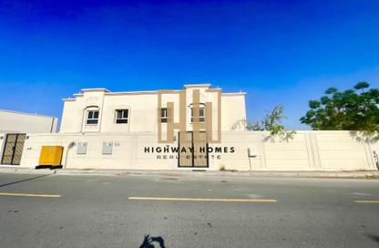 Apartment - 4 Bedrooms - 5 Bathrooms for rent in Barashi - Al Badie - Sharjah