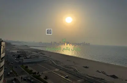 Apartment - 2 Bedrooms - 3 Bathrooms for sale in Ajman Corniche Residences - Ajman Corniche Road - Ajman