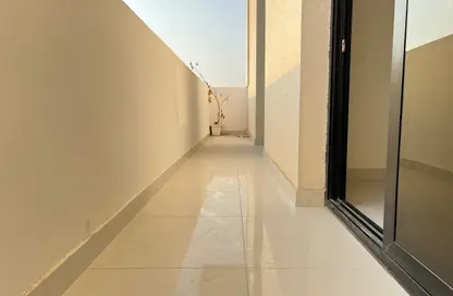 Apartment - 1 Bedroom - 2 Bathrooms for rent in Sarab 2 - Aljada - Sharjah