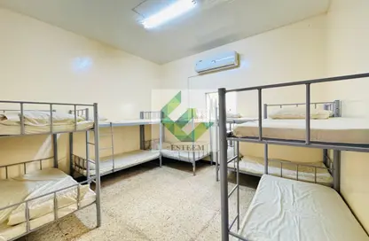 Staff Accommodation - Studio - 7+ Bathrooms for rent in M-17 - Mussafah Industrial Area - Mussafah - Abu Dhabi