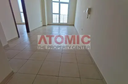Apartment - 1 Bedroom - 2 Bathrooms for rent in Classic Apartments - CBD (Central Business District) - International City - Dubai