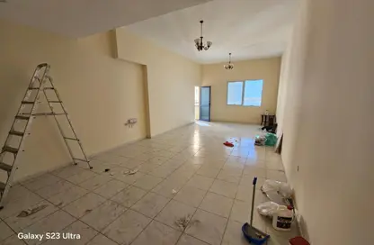 Apartment - 3 Bedrooms - 4 Bathrooms for rent in New Al Taawun Road - Al Taawun - Sharjah