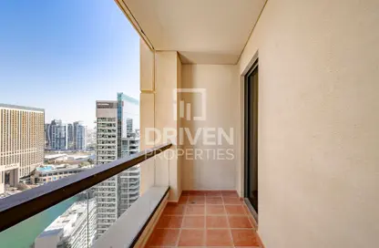 Apartment - 2 Bedrooms - 3 Bathrooms for rent in Rimal 1 - Rimal - Jumeirah Beach Residence - Dubai