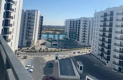 Apartment - 1 Bedroom - 1 Bathroom for rent in Waters Edge - Yas Island - Abu Dhabi