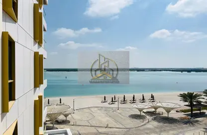 شقة - 2 غرف نوم - 4 حمامات للايجار في قرية الحد - جزيرة السعديات - أبوظبي