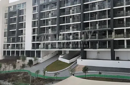 Apartment - Studio - 1 Bathroom for sale in The Gate - Masdar City - Abu Dhabi